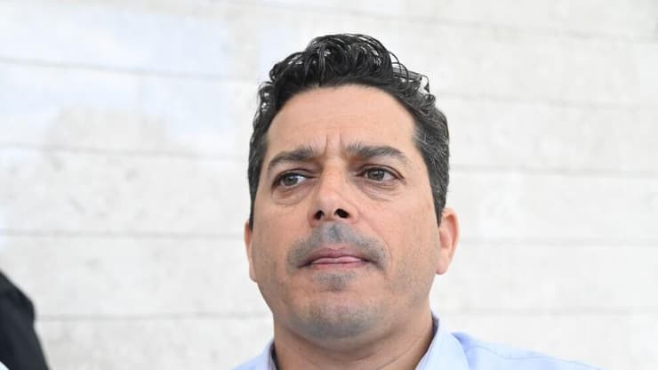 השר עמיחי שיקלי בביהמ"ש המחוזי בלוד - דיון הארכת מעצרו של איש שב"כ החשוד שהדליף מידע סודי לעיתונאים ולשר שיקלי