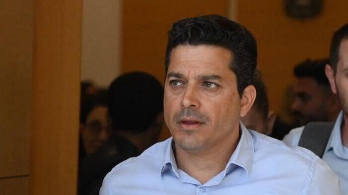 השר עמיחי שיקלי בביהמ"ש המחוזי בלוד - דיון הארכת מעצרו של איש שב"כ החשוד שהדליף מידע סודי לעיתונאים ולשר שיקלי