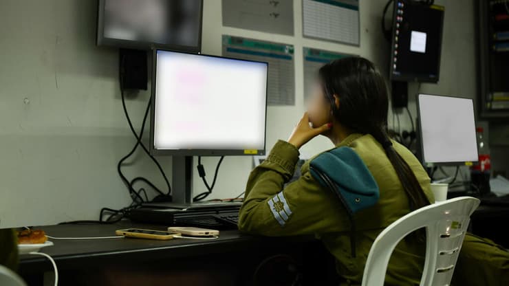 חיילי מדור מצפ"ן, "נבחרים בפינצטה"