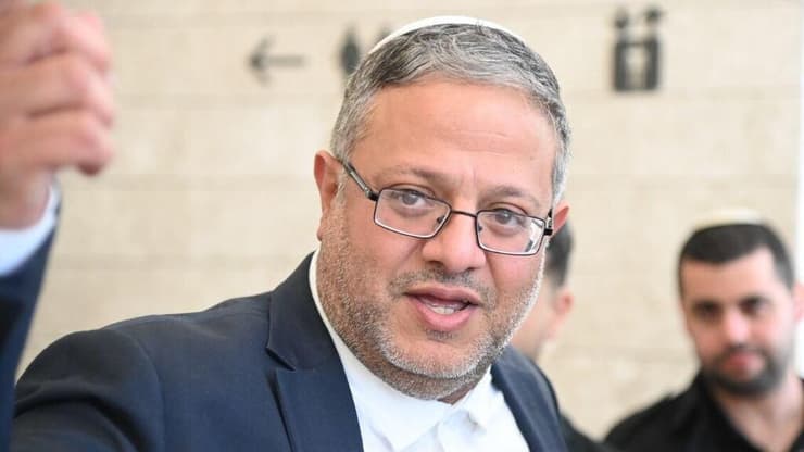 איתמר בן גביר בביהמ"ש המחוזי בלוד - דיון הארכת מעצרו של איש שב"כ החשוד שהדליף מידע סודי לעיתונאים ולשר שיקלי