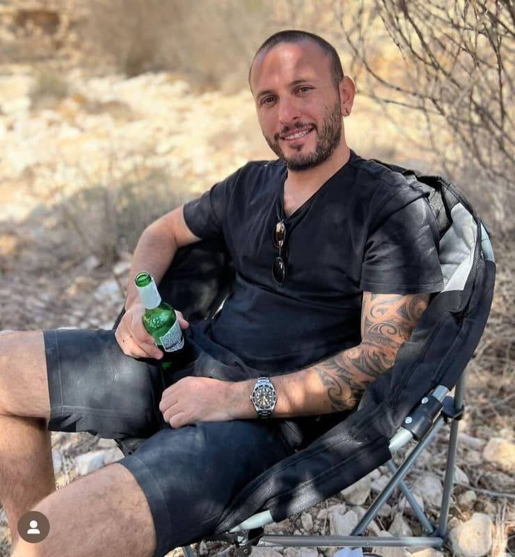 אלכס לובנוב ז"ל. "איך יכול להיות שבן אדם כל כך שמח, שעשה מלא דברים טובים בשביל אחרים - ככה נעלם?"    