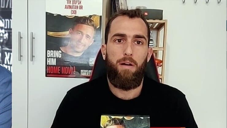 משה אור, אחיו של אבינתן אור שחטוף בעזה, מתראיין לאל ג'זירה