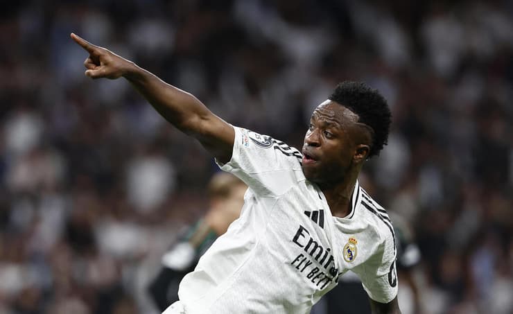 לבן, עד 2030? ויניסיוס (צילום: REUTERS/Juan Medina) ריאל מדריד ויניסיוס ארסנל