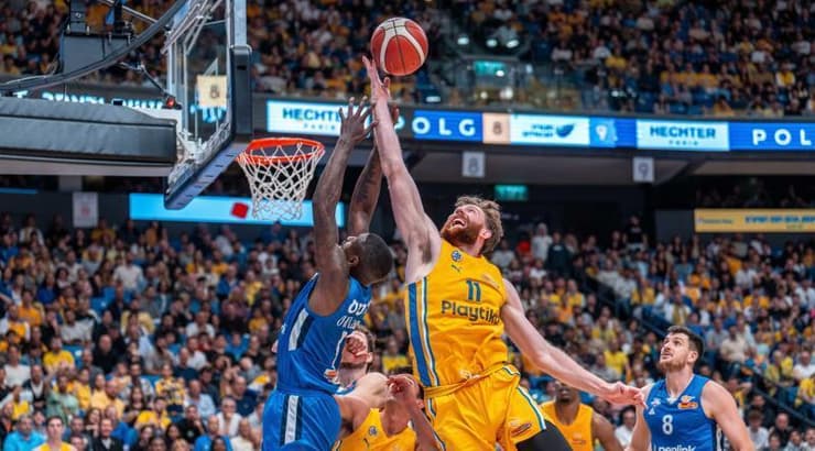 וויל ריימן מול דשון פרנסיס (רועי כפיר) וויל ריימן מול דשון פרנסיס