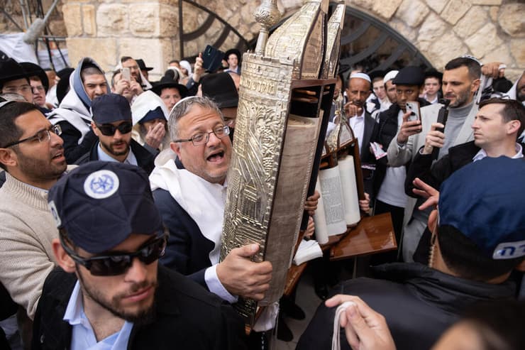 השר איתמר בן גביר ברחבת הכותל