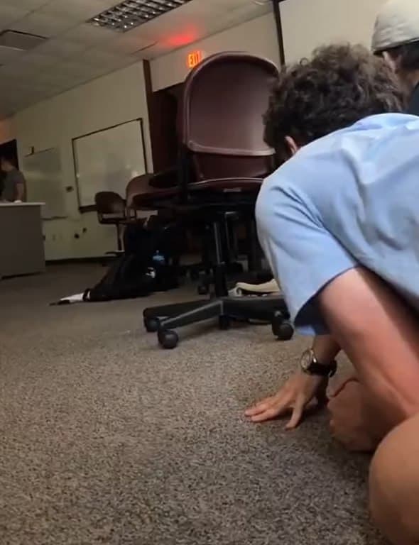 אוניברסיטת פלורידה אירוע ירי