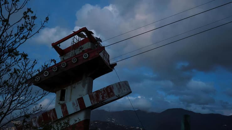 צילום: רויטרס/REUTERS/Stringer אסון הרכבל בנאפולי, איטליה