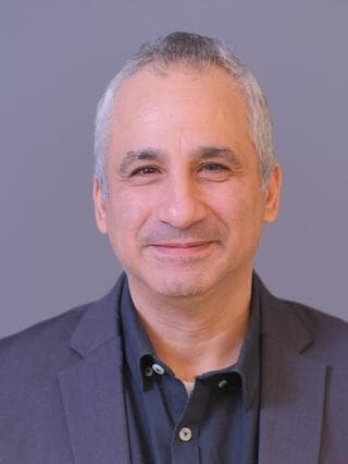 ד"ר אדי כהן, חוקר ומומחה לעולם הערבי