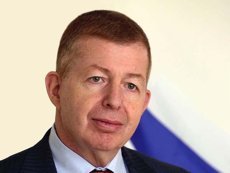 רפאל שוץ. "בלתי אפשרי מבחינתי להסביר את זה" (ללא קרדיט) רפי שוץ