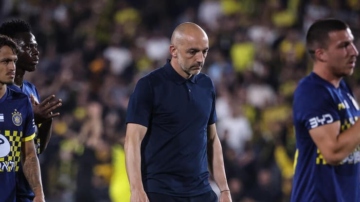 ז'רקו לאזטיץ' מאוכזב (צילום: עוז מועלם) ז'רקו לאזטיץ' מאוכזב