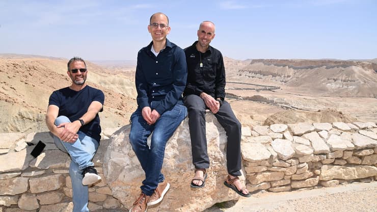 איתן דוניץ, ד"ר עדי פורטוגז ושמיל אדלר