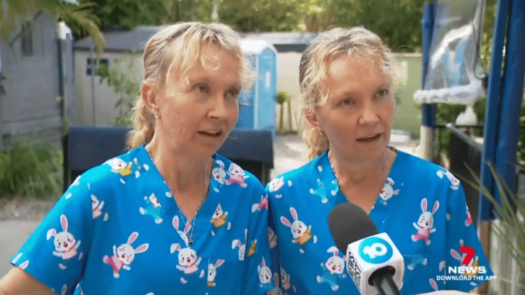 תאומות מאוסטרליה ריאיון מסונכרן