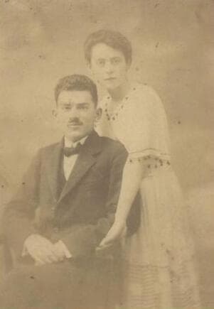 יוזפינה לצד וילים וייס, הוריו של לאון