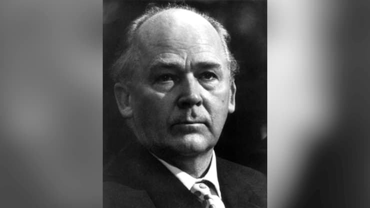 פריץ שטרסמן (צילום: אוניברסיטת הנובר, ויקיפידיה, נחלת הכלל) פריץ שטרסמן