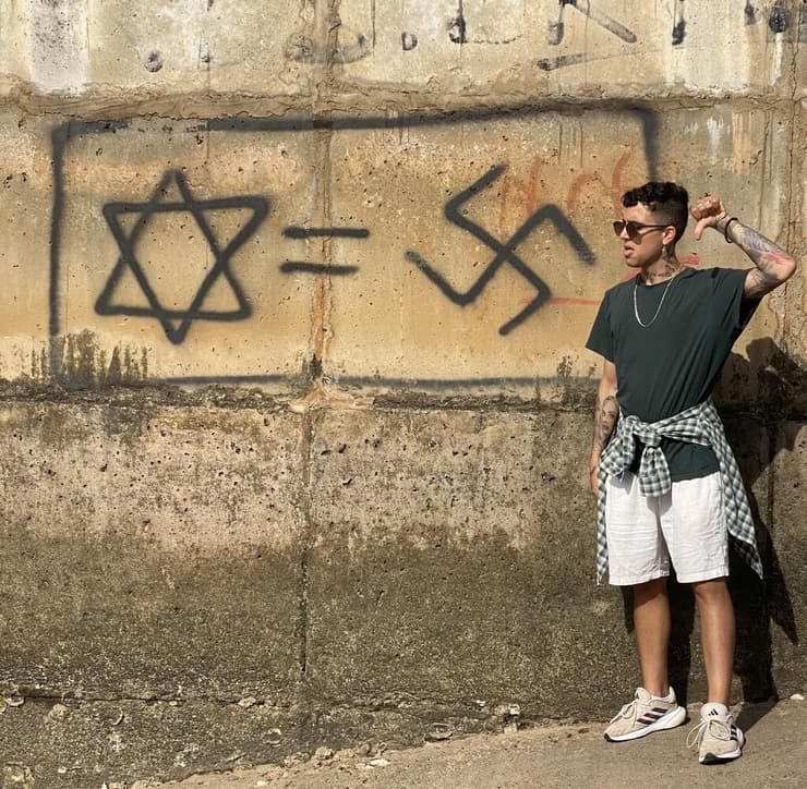 "גם במחוז קנטבריה הייתי צריך להתמודד עם תעמולה אנטישמית" (צילום: מתוך האלבום הפרטי) "גם במחוז קנטבריה הייתי צריך להתמודד עם תעמולה אנטישמית"