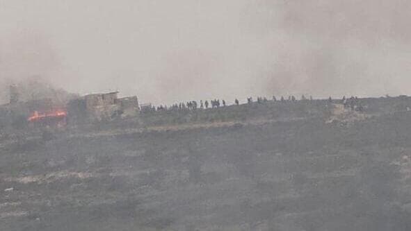 בעיירה סינג'ל צפונית לרמאללה מתנחלים שורפים ציוד חקלאי של התושבים בעיירה סינג'ל צפונית לרמאללה מתנחלים שורפים ציוד חקלאי של התושבים