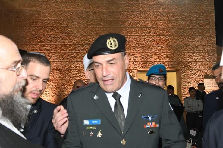 הרמטכ"ל  אייל זמיר בעצרת הפתיחה הממלכתית לציון ערב יום הזיכרון לשואה ולגבורה ביד ושם