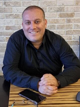 עו"ד גיל זיסר