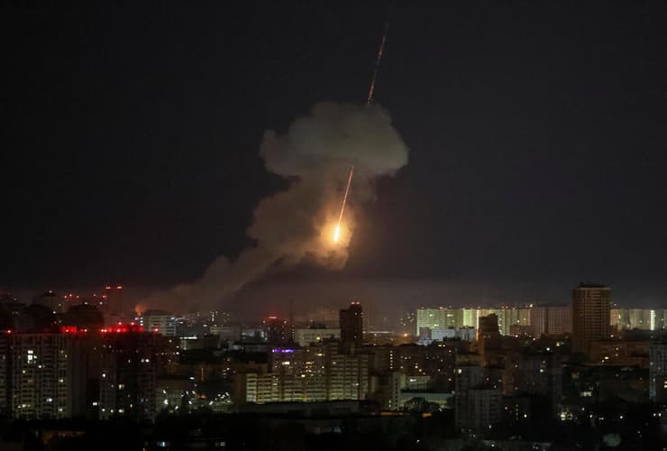 טיל בליסטי מתקפה של רוסיה על קייב בירת אוקראינה