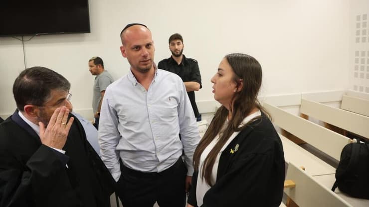 אלי פלדשטיין בדיון שחרור ממעצר בית בבית המשפט המחוזי בלוד