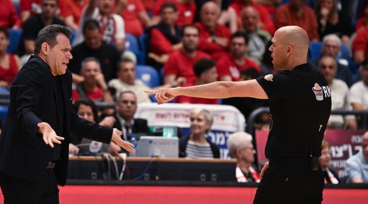 דימיטריס איטודיס מקבל טכני