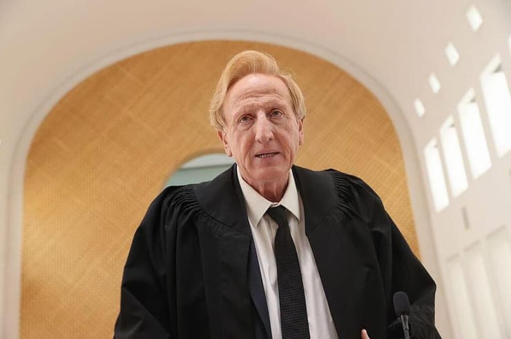 עו"ד אליעד שרגא