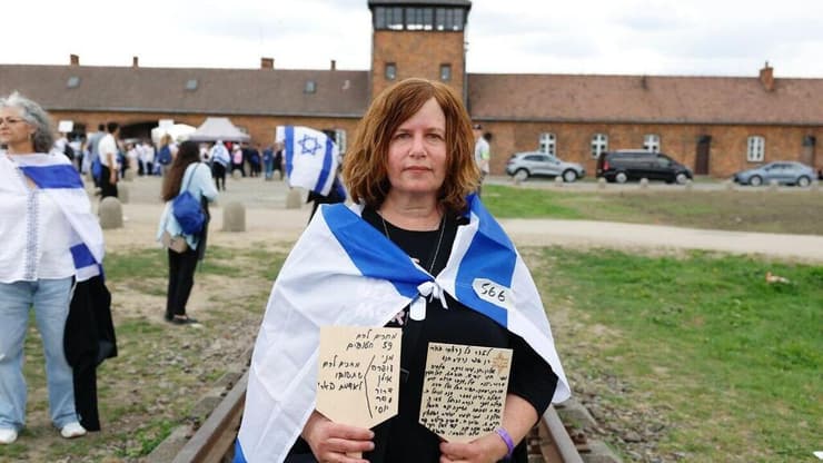 שורדת השבי רעיה רותם (צילום: זיו קורן) שורדת השבי רעיה רותם במצעד החיים בפולין