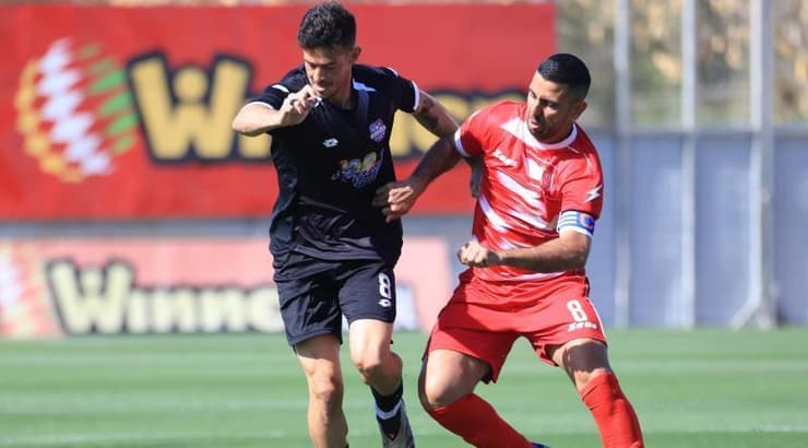 אילון אלימלך עם הכדור