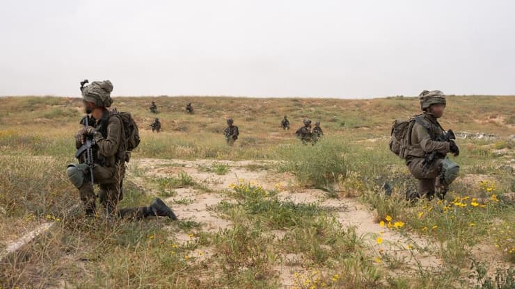 מבצע ׳עוז וחרב׳: שלוש אוגדות מתמרנות, מאות מחבלים חוסלו ויותר מ-1,800 מטרות טרור הותקפו
