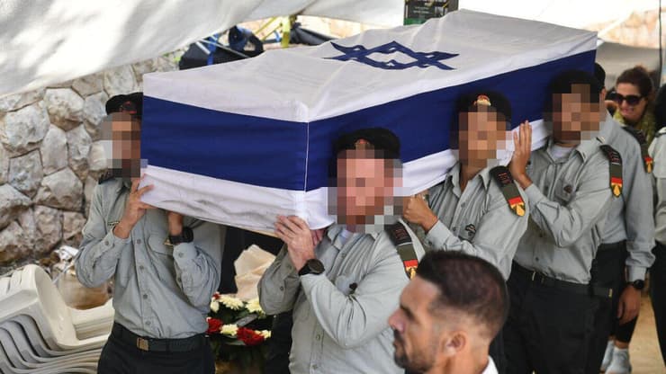  הלווייתו של סר"ן עידו וולוך ז"ל בהר הרצל