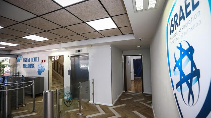 החקירה תשפיעה על זהות הקבוצות בליגה בעונה הבאה? (צילום: עוז מועלם) ההתאחדות לכדורגל