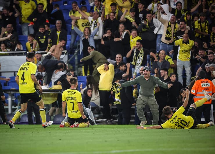 נתניה תספוג הפחתת נקודות? (צילום: עוז מועלם ) מכבי נתניה הפועל באר-שבע אוהדי מכבי נתניה