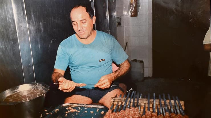 מורד במסעדת אנטבה (צילום: מהאלבום המשפחתי) מסעדת אנטבה