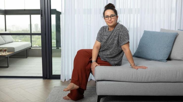 "הוא היה האהבה הכי גדולה שהייתה לי בחיים". ליהי לוי אינגבר, שנה וחצי אחרי (צילום: עוז מועלם) ליהי לוי אינגבר, אלמנתו של ד"ר דניאל לוי לודמיר, שנרצח במרפאת בארי