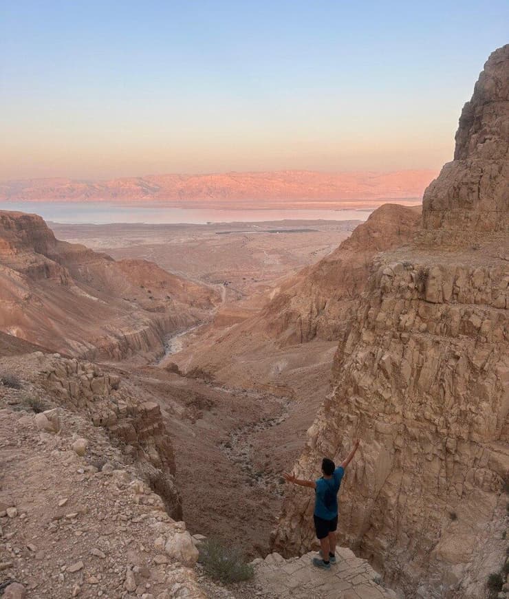 המסע של אריאל רון
