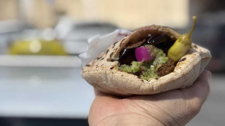 הפלאפל של טומסיס