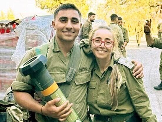 חגית אלון אלחרר ובנה אמיתי אלון ז"ל
