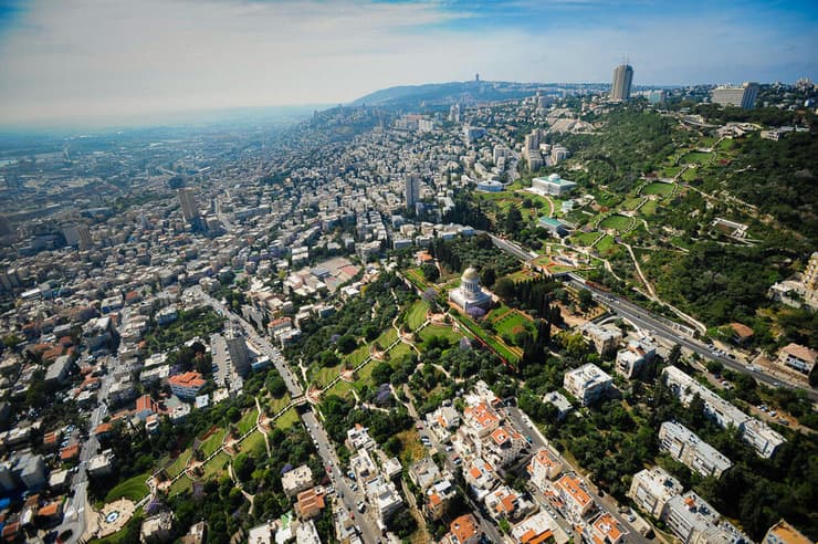  הגנים הבהאים בחיפה