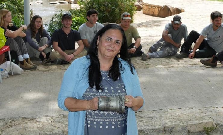 שמחה אדרי, רכזת המתנדבים שמשפצים בקריית שמונה