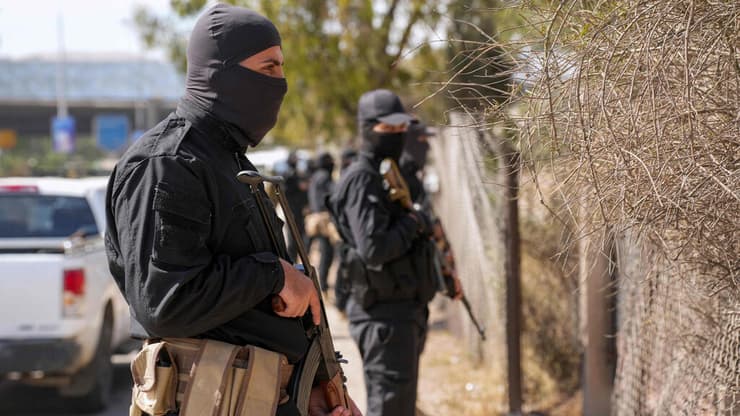 כוחות הביטחון של סוריה בעיר ג'רמאנה ליד דמשק 