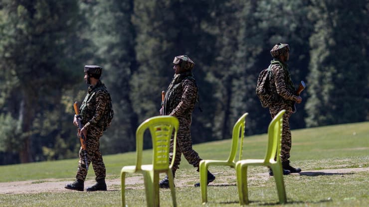 זירת פיגוע מתקפת טרור ב קשמיר הודו ליד העיירה פהלגם 24 באפריל