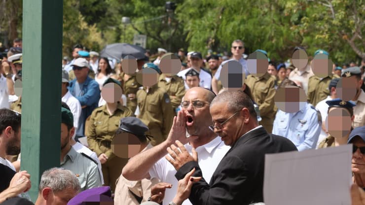 מהומות בטקס יום הזיכרון בבית העלמין קריית שאול