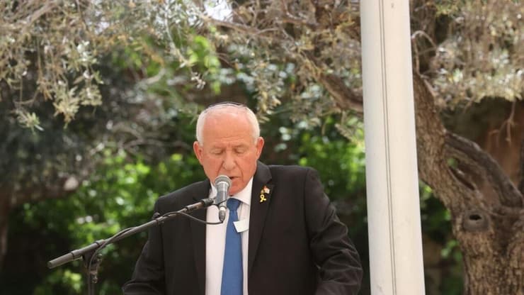 טקס יום הזיכרון בבית העלמין קריית שאול