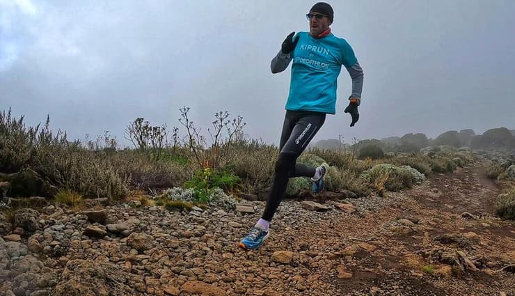 "על אף דלילות האוויר והחוסר בחמצן הכרחי לשמור על ריכוז בתוואי שטח טכני"