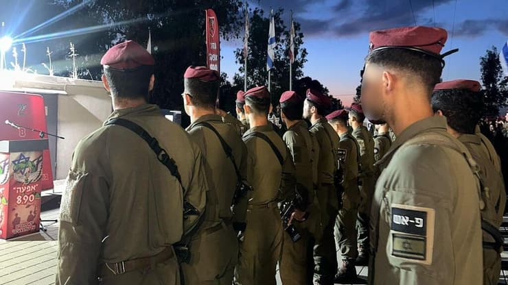 לוחמי צה"ל מציינים את יום הזיכרון לחללי מערכות ישראל, 2025 (צילום: דובר צה"ל) לוחמי צה״ל מציינים את יום הזיכרון לחללי מערכות ישראל בכלל הגזרות