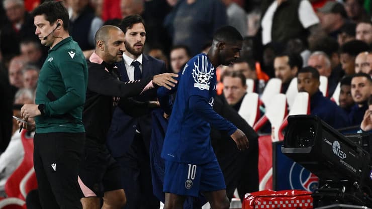 דמבלה נוטש את המגרש