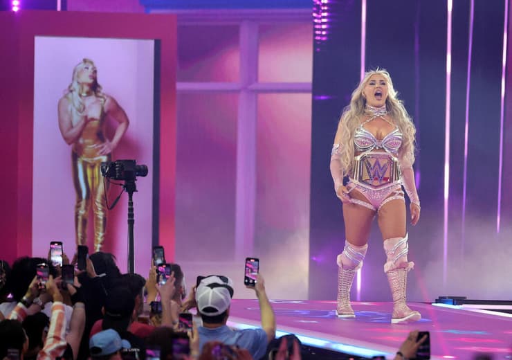 טיפני סטראטון