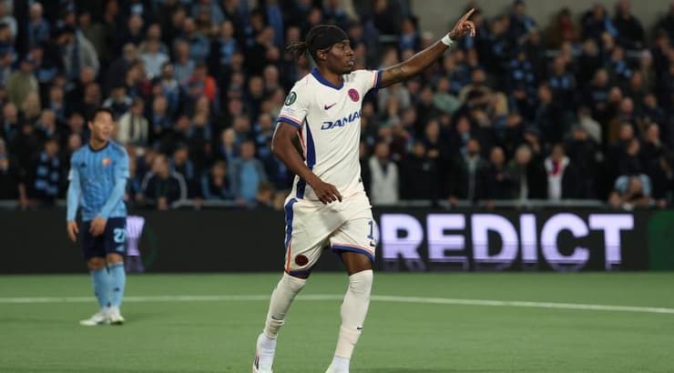 נוני מדואקה חוגג (רויטרס) נוני מדואקה חוגג