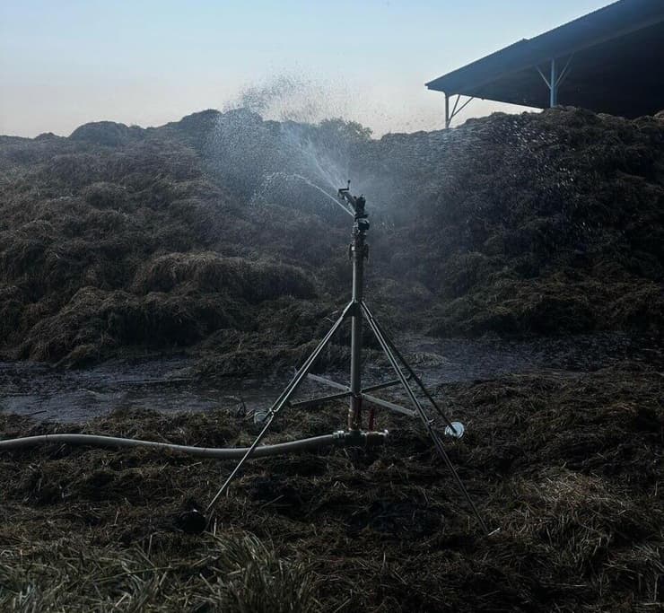שריפת מתבן בקיבוץ לוחמי הגטאות