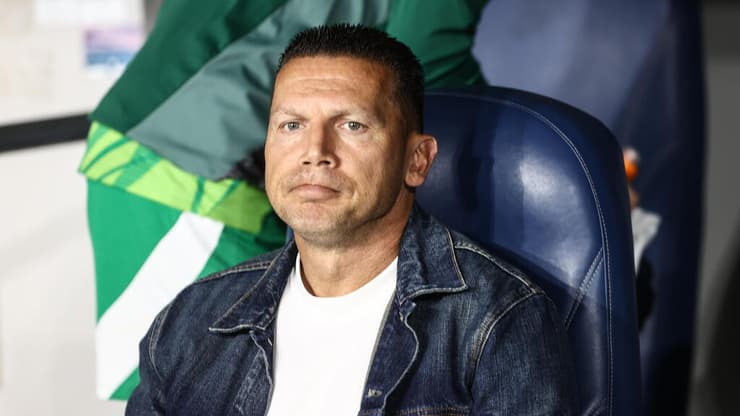 יפוטר עוד לפני סיום העונה? בכר (צילום: גיל נחושתן) ברק בכר